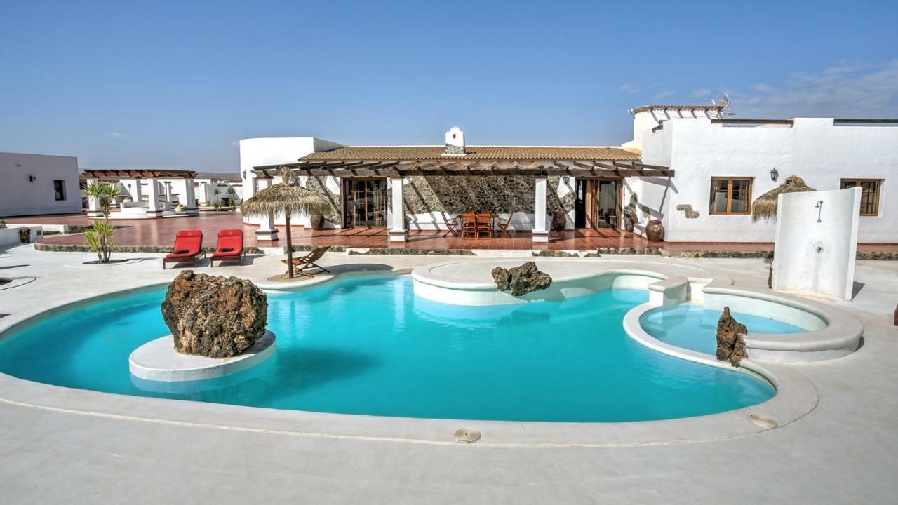 Villa La Senda Del Majorero Antigua  Εξωτερικό φωτογραφία